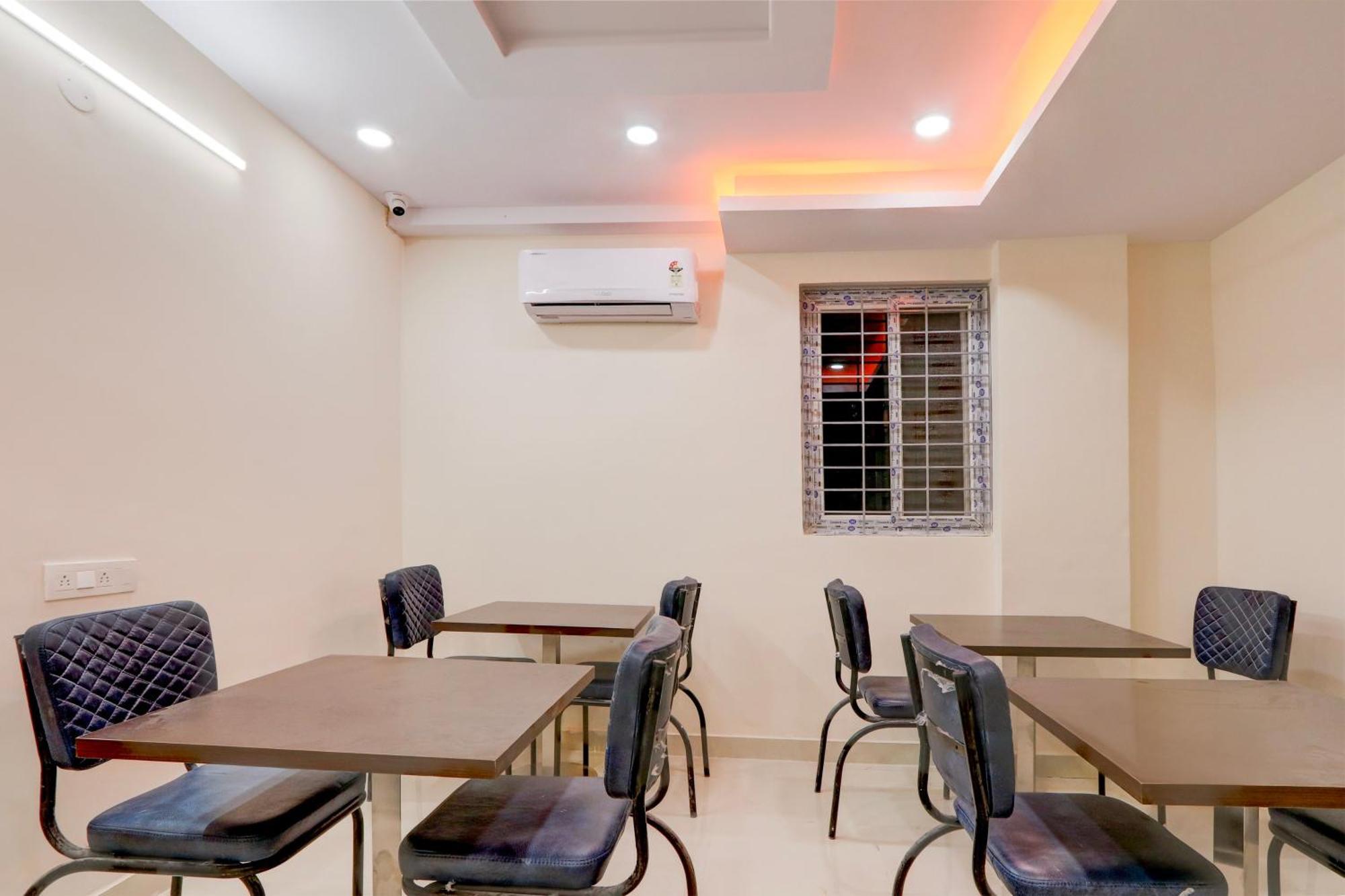 Super Townhouse Nanak Ram Guda Near Waverock Sez 海得拉巴 外观 照片