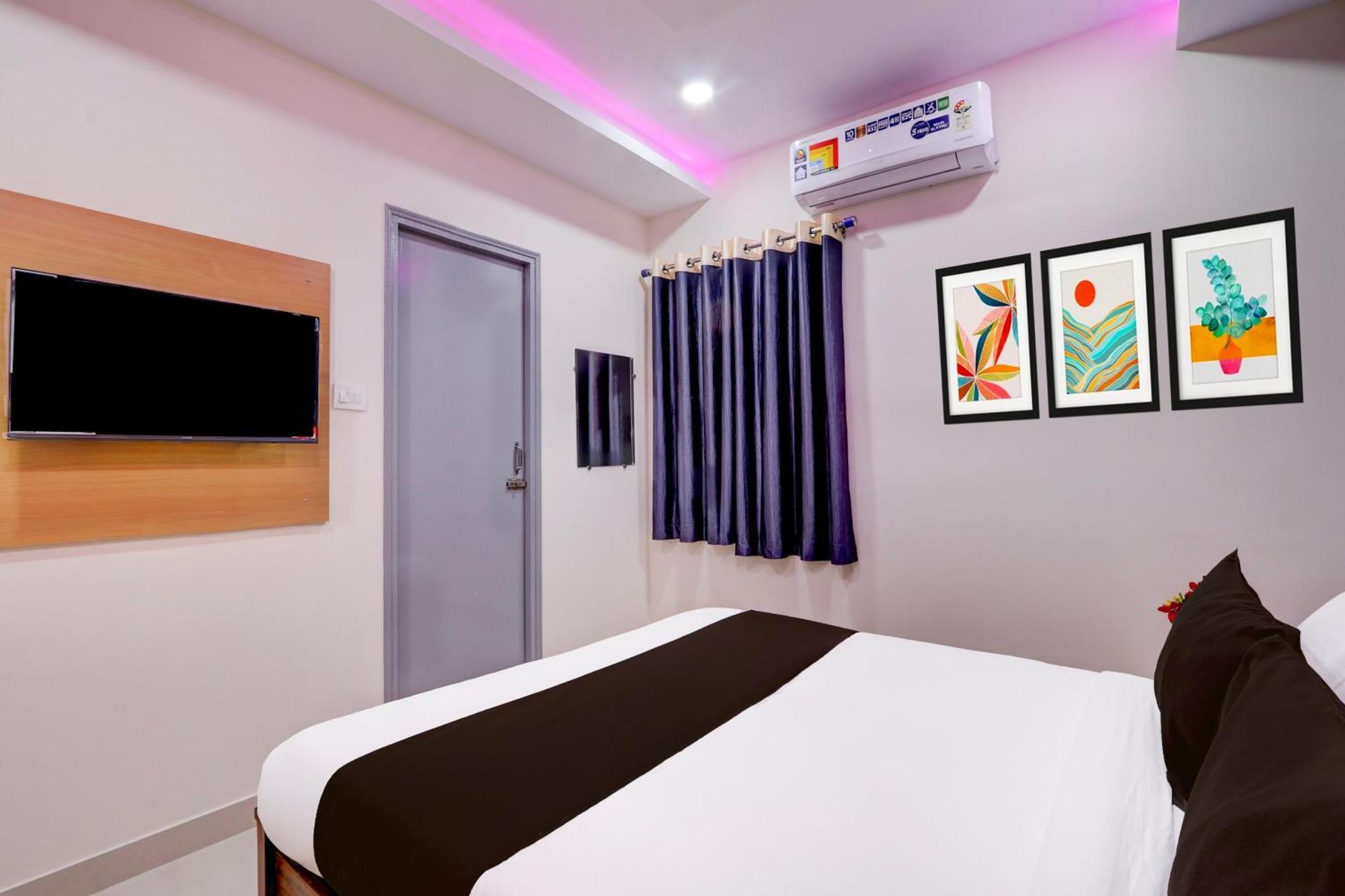 Super Townhouse Nanak Ram Guda Near Waverock Sez 海得拉巴 外观 照片